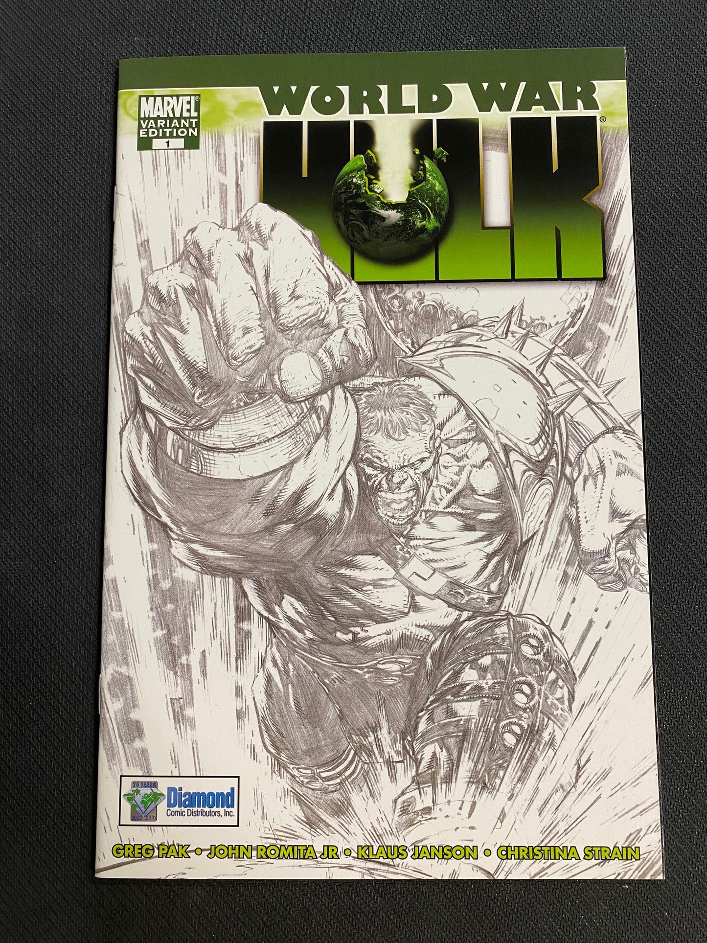 World War Hulk #1 (David Finch Diamond Exclusive Sketch Variant)