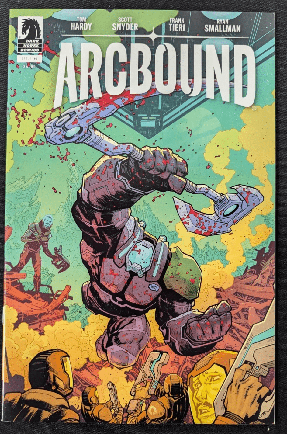 Comics - Arcbound 1F 2024 1:25 Incentive Variant Tom Hardy Ryan Ottley - Fan - Tastic Cards & Comics - Dark Horse
