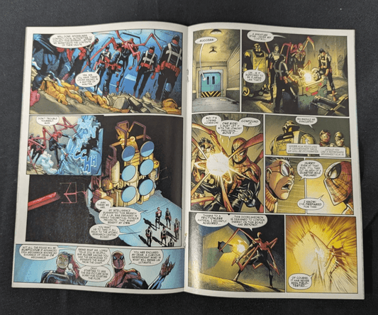 Comics - The Superior Spider - Man Returns 1 Variant 1:50 Giuseppe Camuncoli - Fan - Tastic Cards & Comics - Marvel Comics