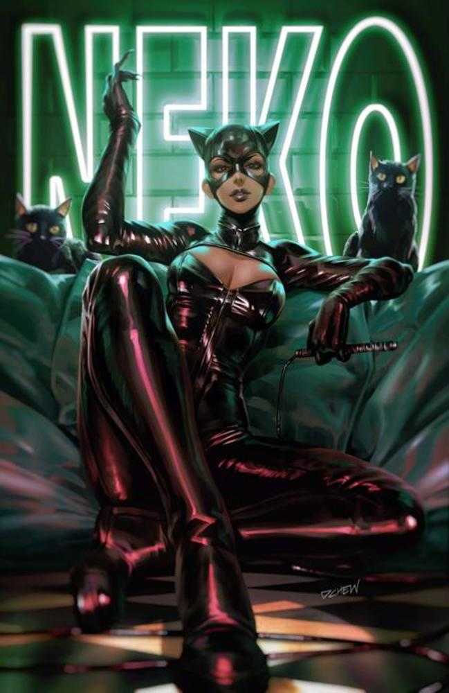 Comics - Catwoman 82 Cover C Derrick Chew Card Stock Variant - Fan-Tastic Cards & Comics - DC Comics