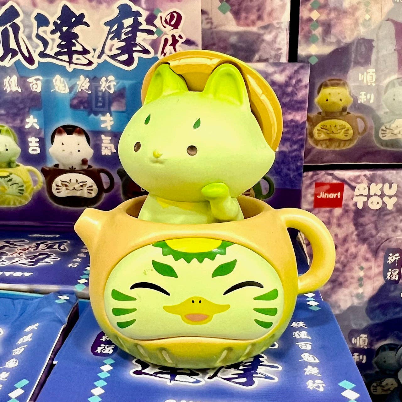 Toys and Models - Fox in Teapot Blind Box - Fan - Tastic Cards & Comics - BCmini